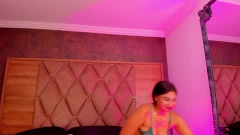 Snapshot of alondrasoomer chatting on 05-04-26, 05:47 ALONDRA CUTE online show from 05-04-26, 05:47