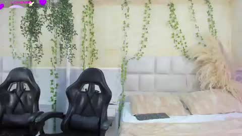 Snapshot of alondrasoomer chatting on 06-11-26, 05:27 ALONDRA CUTE online show from 06-11-26, 05:27