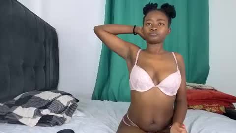 Snapshot of alotta_titties chatting on 06-13-26, 08:12 alotta_titties online show from 06-13-26, 08:12