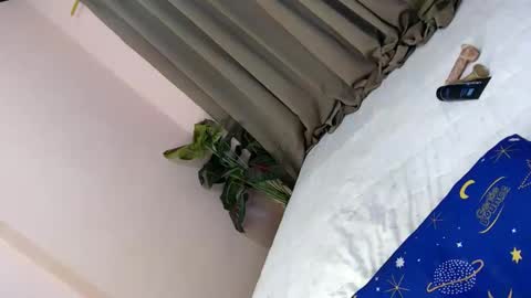 Snapshot of alove_too_last chatting on 03-28-26, 01:54 LEXY online show from 03-28-26, 01:54