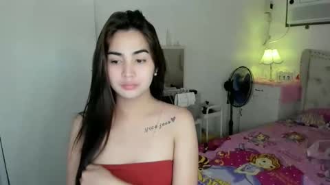 alovelydollnica online show from 04-13-26, 02:00