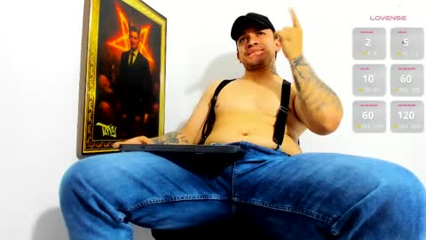Snapshot of alpha_paganni chatting on 06-08-26, 06:52 alpha paganni online show from 06-08-26, 06:52