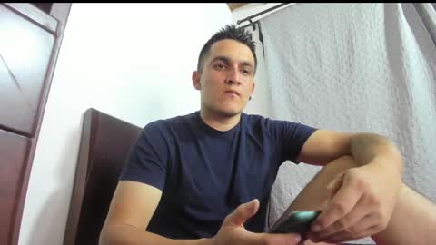 Snapshot of alphadesire69 chatting on 09-16-25, 02:01 AlphaDesire69 online show from 09-16-25, 02:01