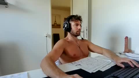 Snapshot of alphah_hunk chatting on 04-21-26, 01:28 alphah_hunk online show from 04-21-26, 01:28