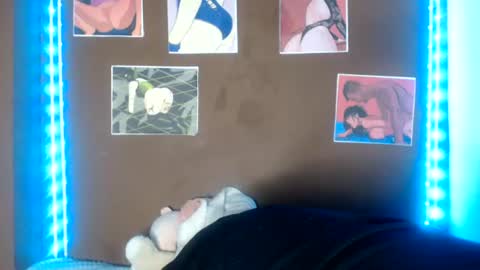 Snapshot of alphamercury chatting on 06-18-26, 05:30 alphamercury online show from 06-18-26, 05:30