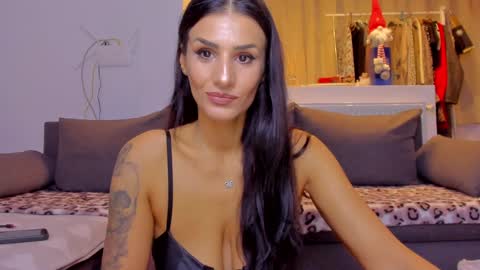 Michelle online show from 11-02-25, 01:30