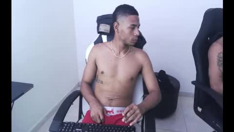 alphas_latins online show from 03-28-26, 06:57