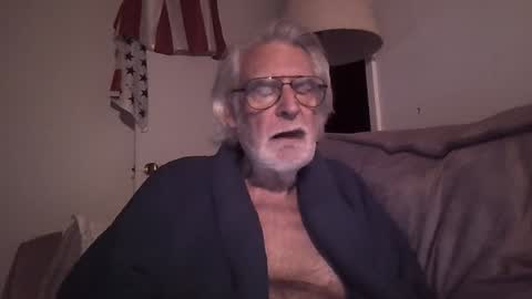 AlphaUniform online show from 01-19-25, 12:28