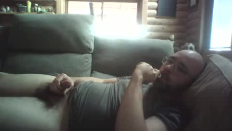 Snapshot of alrichough4 chatting on 02-19-25, 07:05 Alric online show from 02-19-25, 07:05