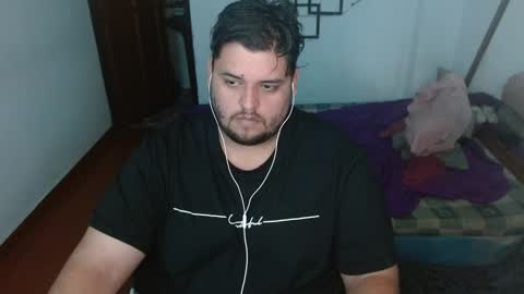 Snapshot of altairstudiosboy chatting on 12-29-24, 05:12 Jhosep online show from 12-29-24, 05:12