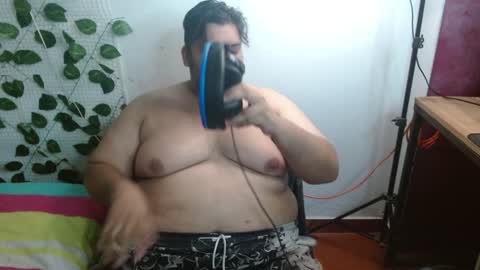 Snapshot of altairstudiosboy chatting on 01-20-25, 12:49 Jhosep online show from 01-20-25, 12:49