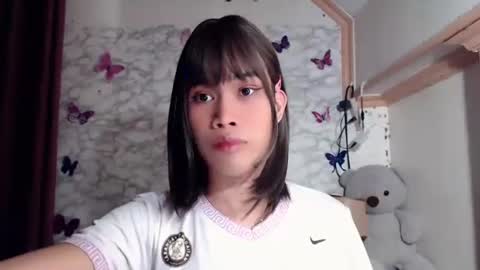 Snapshot of altairxxxxx chatting on 04-19-26, 10:36 altairxxxxx online show from 04-19-26, 10:36