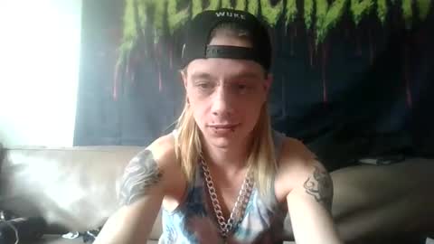 Snapshot of altboy010 chatting on 03-28-26, 03:33 altboy010 online show from 03-28-26, 03:33