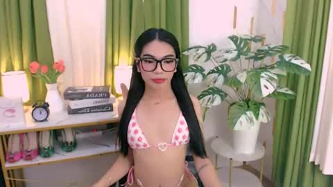 Snapshot of althea_slutgoddess chatting on 06-26-26, 05:12 Althea online show from 06-26-26, 05:12