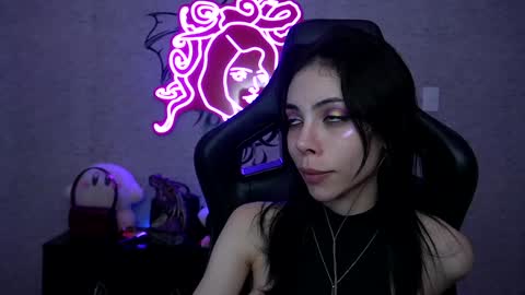 Snapshot of altsofie chatting on 12-03-24, 07:21 Sofie Kimino online show from 12-03-24, 07:21