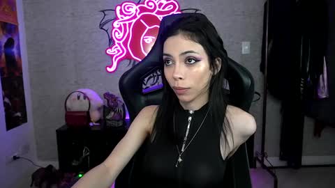 Snapshot of altsofie chatting on 12-08-24, 07:05 Sofie Kimino online show from 12-08-24, 07:05