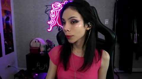 Snapshot of altsofie chatting on 12-11-24, 10:03 Sofie Kimino online show from 12-11-24, 10:03