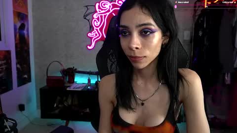 Snapshot of altsofie chatting on 03-09-25, 03:01 Sofie Kimino online show from 03-09-25, 03:01