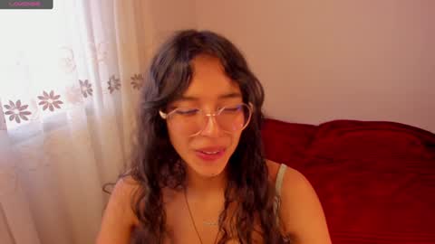 Snapshot of aluna_0310 chatting on 12-04-24, 09:35 . . online show from 12-04-24, 09:35