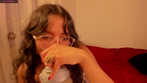 Snapshot of aluna_0310 chatting on 12-05-24, 11:07 . . online show from 12-05-24, 11:07