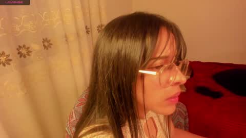 Snapshot of aluna_0310 chatting on 12-28-24, 11:26 . . online show from 12-28-24, 11:26