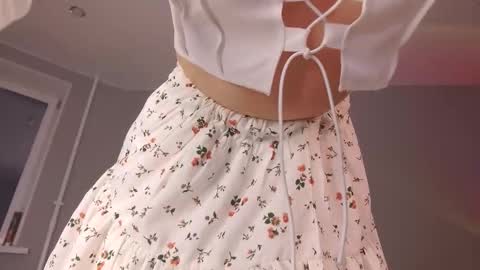 Amelia NEXT STREAM  online show from 02-18-25, 05:10