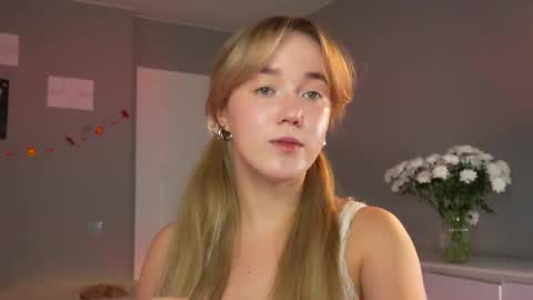 Amelia NEXT STREAM  online show from 11-20-25, 01:44