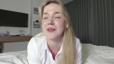 Amelia NEXT STREAM  online show from 03-05-26, 12:34