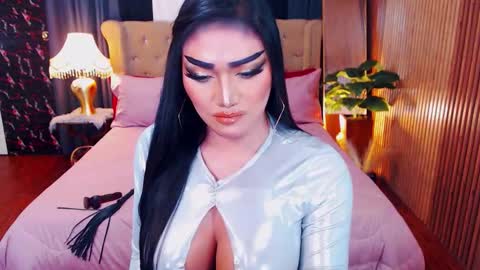 Alura Jhenson online show from 02-04-26, 10:26