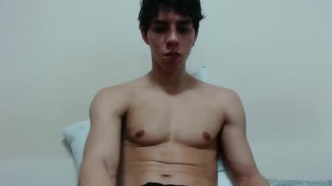 Snapshot of alvarodancer chatting on 01-19-26, 07:12 alvarodancer online show from 01-19-26, 07:12