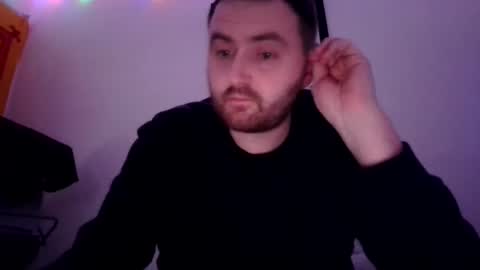 Snapshot of alwayslubed chatting on 02-11-25, 11:22 alwayslubed online show from 02-11-25, 11:22