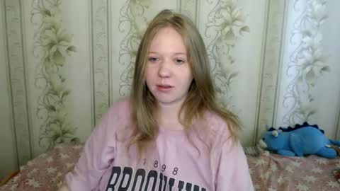 Snapshot of alya764770 chatting on 05-21-26, 01:45 alya764770 online show from 05-21-26, 01:45