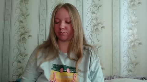 Snapshot of alya764770 chatting on 05-27-26, 02:30 alya764770 online show from 05-27-26, 02:30