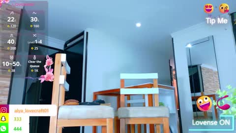 Snapshot of alya_campbell chatting on 09-24-25, 02:53 Alya Campbell online show from 09-24-25, 02:53