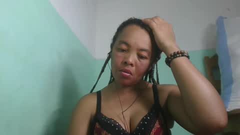 alypierette online show from 04-20-26, 08:17