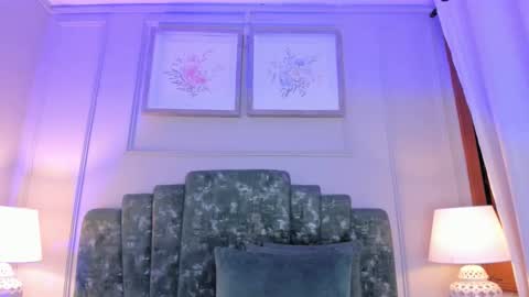 Snapshot of alys_baker chatting on 12-03-24, 08:49 Alys online show from 12-03-24, 08:49