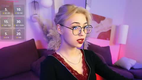 Snapshot of alysiasun chatting on 04-27-26, 11:14 Alysia online show from 04-27-26, 11:14