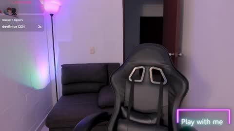 Alyson online show from 11-06-25, 12:17