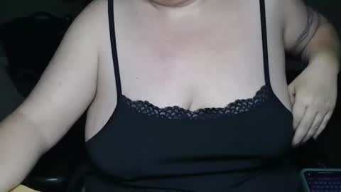 Alyss Skye online show from 10-14-25, 01:17