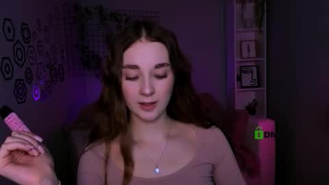 alyssamoan online show from 12-16-25, 10:15