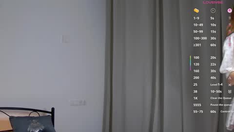 Alyx online show from 03-29-26, 08:31