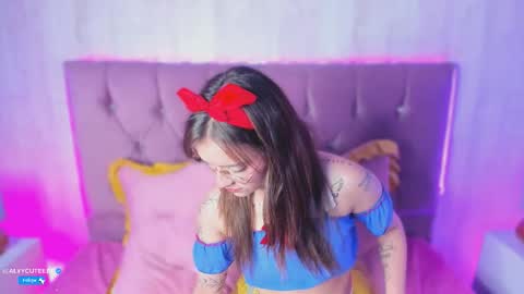 Alyy online show from 02-25-26, 08:07