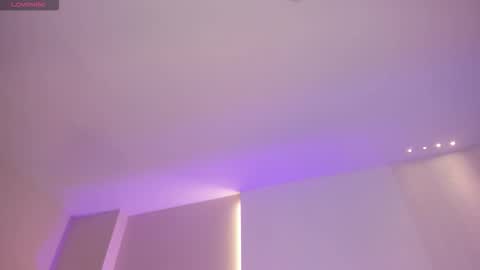 Amaia Haywood online show from 12-20-25, 08:05