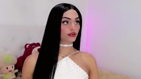 amal_baddel_ online show from 10-30-25, 04:03