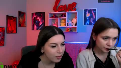 Amalia online show from 03-15-26, 10:10