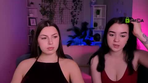 Snapshot of amalialowell chatting on 06-20-26, 07:05 Amalia online show from 06-20-26, 07:05