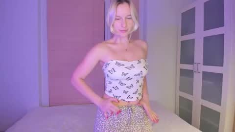 Amanda online show from 12-15-25, 11:42