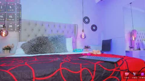 amanda29_ online show from 11-19-25, 07:47