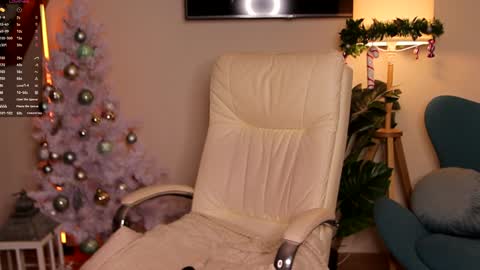 Amanda  fox online show from 12-02-24, 01:24