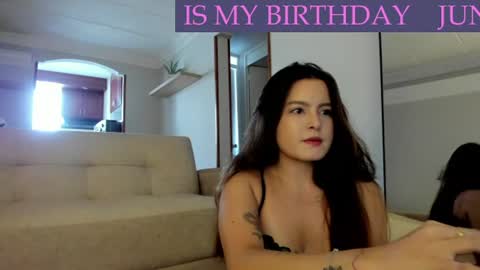 Snapshot of amanda_callum_ chatting on 06-15-26, 03:14 Katha online show from 06-15-26, 03:14
